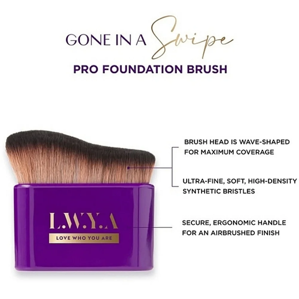🆕️ L.W.Y.A Gone in a Swipe Pro Foundation Brush